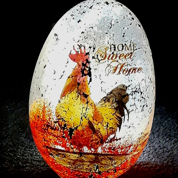 Lighted rooster glass egg - Picture 3 of 3